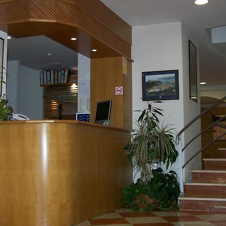 Hotel Vialmar Meis Exteriör bild